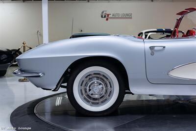 1961 Chevrolet Corvette   - Photo 18 - Rancho Cordova, CA 95742