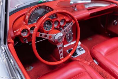 1961 Chevrolet Corvette   - Photo 42 - Rancho Cordova, CA 95742
