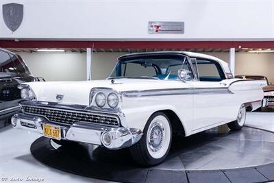 1959 Ford Fairlane Galaxie Skyliner   - Photo 1 - Rancho Cordova, CA 95742
