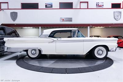 1959 Ford Fairlane Galaxie Skyliner   - Photo 4 - Rancho Cordova, CA 95742