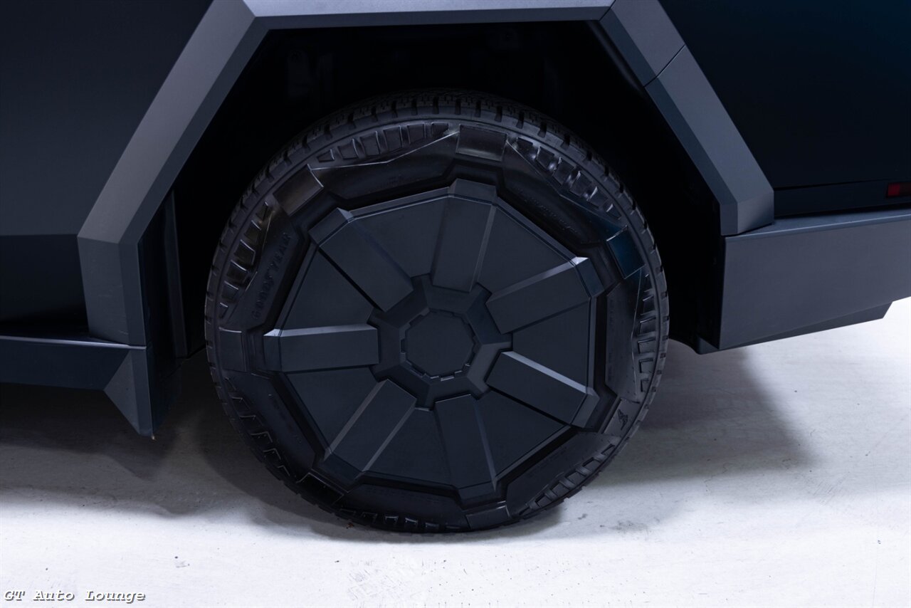 2024 Tesla Cybertruck Cyberbeast Foundation - Photo 19 - Rancho Cordova, CA 95742