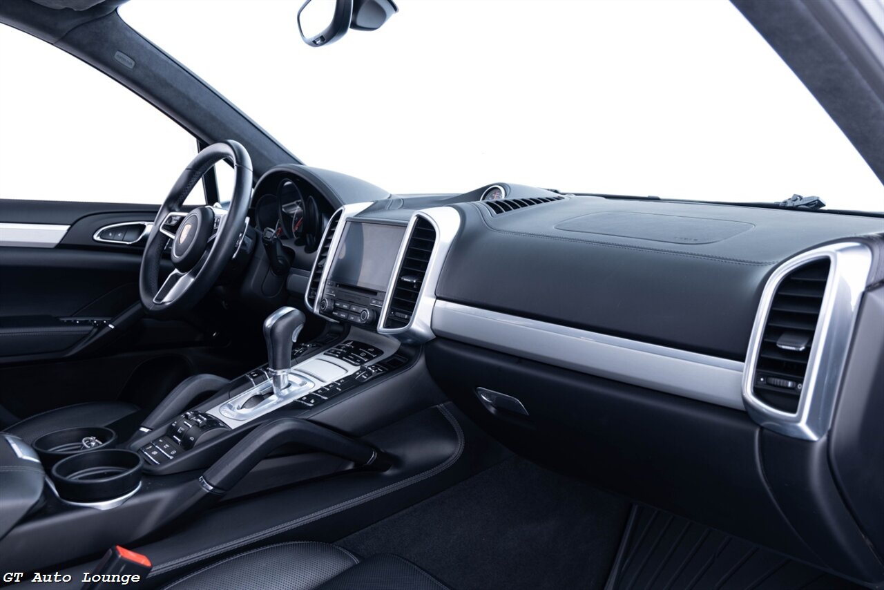 2017 Porsche Cayenne GTS - Photo 35 - Rancho Cordova, CA 95742
