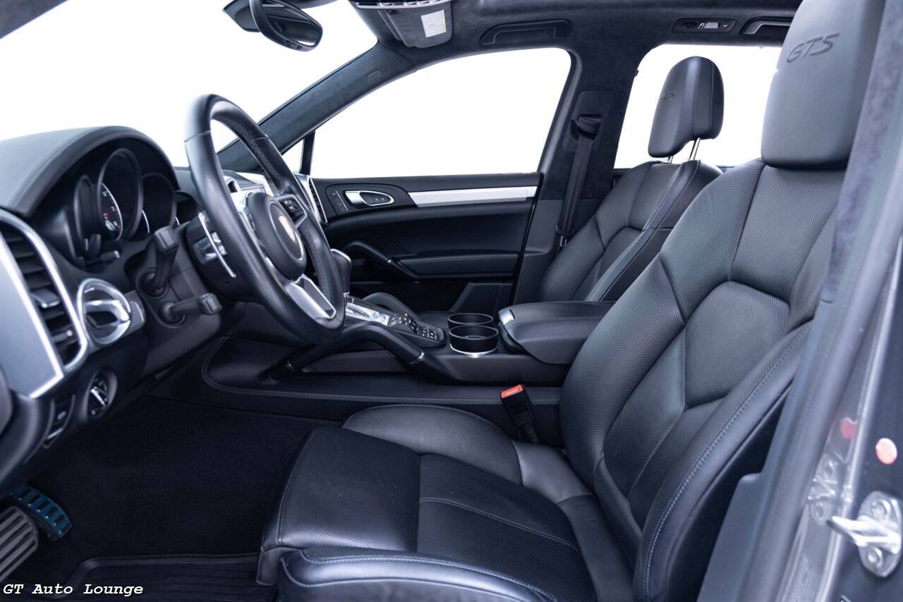 2017 Porsche Cayenne GTS - Photo 32 - Rancho Cordova, CA 95742