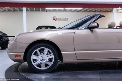 2005 Ford Thunderbird Deluxe   - Photo 15 - Rancho Cordova, CA 95742