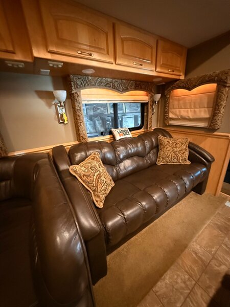 2015 Cascadia Freightliner   - Photo 14 - Rancho Cordova, CA 95742