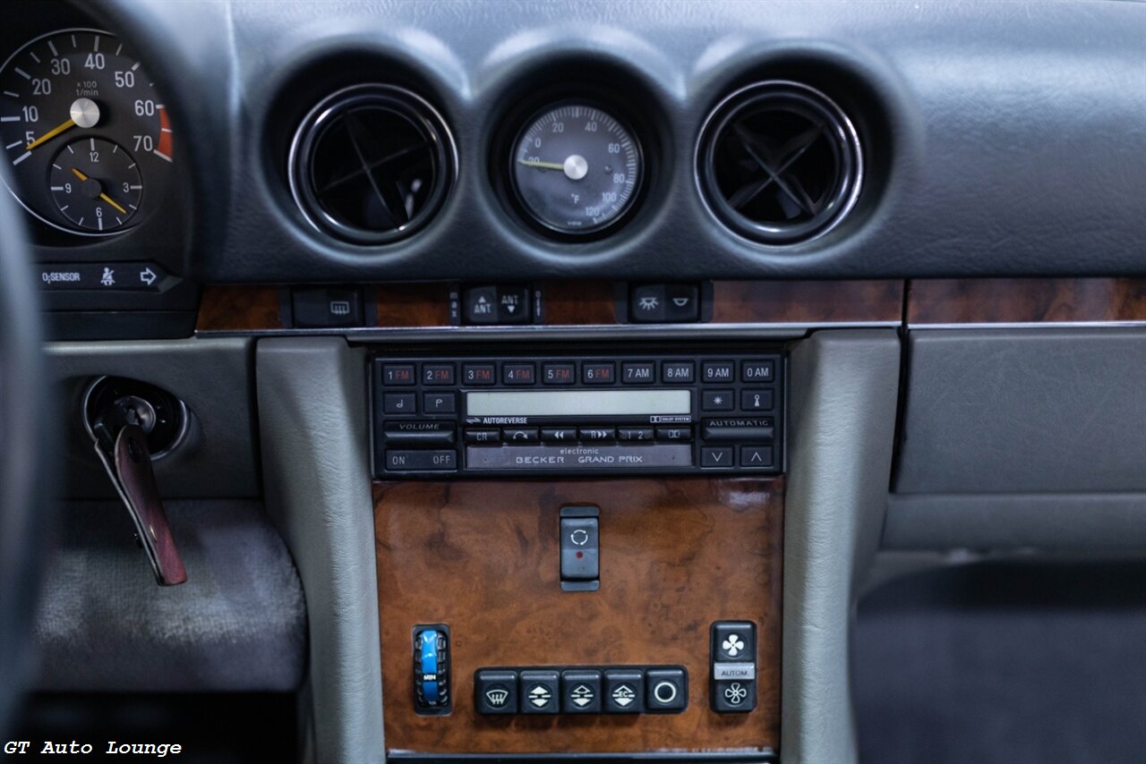 1986 Mercedes-Benz 560-Class 560 SL - Photo 58 - Rancho Cordova, CA 95742