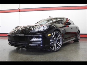 2011 Porsche Panamera 4   - Photo 1 - Rancho Cordova, CA 95742