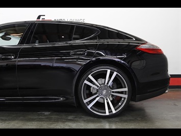 2011 Porsche Panamera 4   - Photo 13 - Rancho Cordova, CA 95742