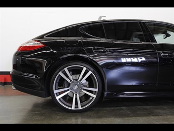 2011 Porsche Panamera 4   - Photo 3 - Rancho Cordova, CA 95742