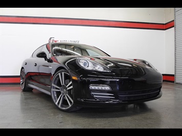 2011 Porsche Panamera 4   - Photo 9 - Rancho Cordova, CA 95742