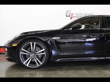 2011 Porsche Panamera 4   - Photo 12 - Rancho Cordova, CA 95742