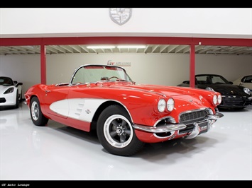 1961 Chevrolet Corvette   - Photo 3 - Rancho Cordova, CA 95742