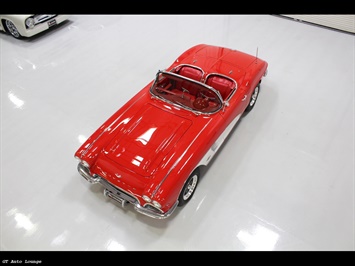 1961 Chevrolet Corvette   - Photo 47 - Rancho Cordova, CA 95742