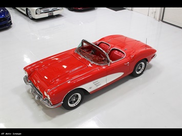 1961 Chevrolet Corvette   - Photo 13 - Rancho Cordova, CA 95742