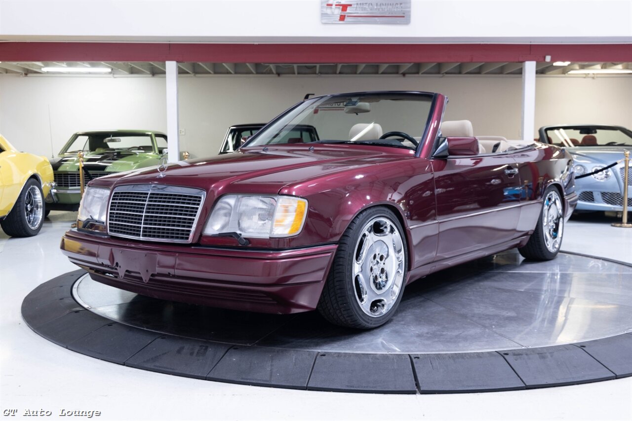 1995 Mercedes-Benz E 320   - Photo 1 - Rancho Cordova, CA 95742