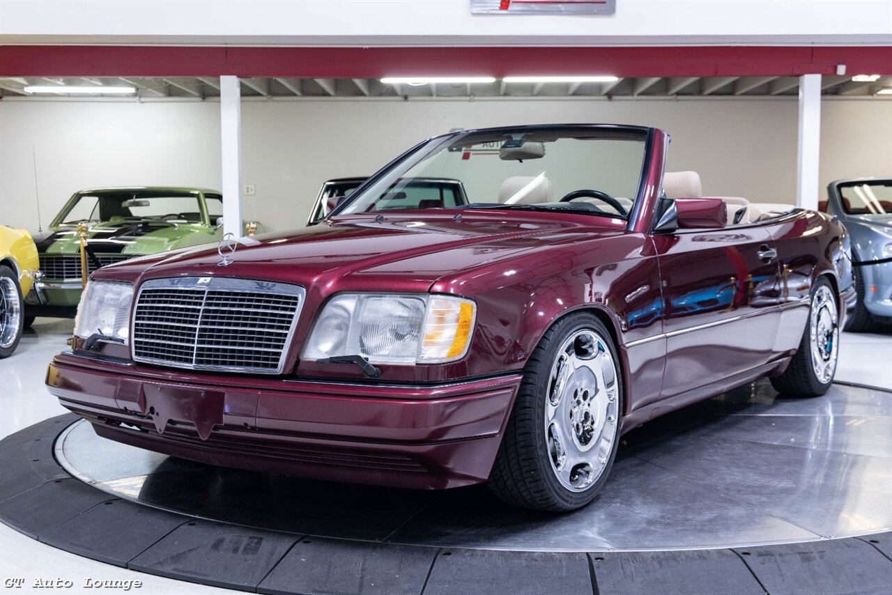 1995 Mercedes-Benz E 320   - Photo 1 - Rancho Cordova, CA 95742