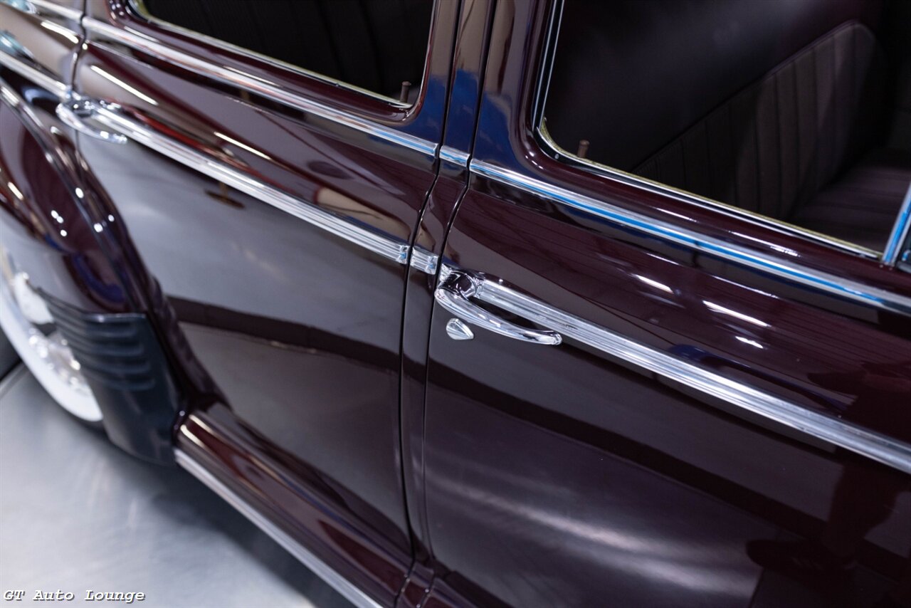 1941 Pontiac Streamliner Silver Streak Restomod - Photo 25 - Rancho Cordova, CA 95742