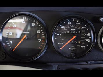 1991 Porsche 911 Carrera 2   - Photo 27 - Rancho Cordova, CA 95742