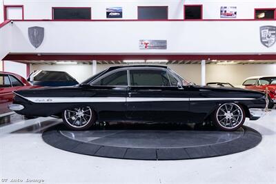 1961 Chevrolet Impala Bubbletop  Restomod - Photo 4 - Rancho Cordova, CA 95742