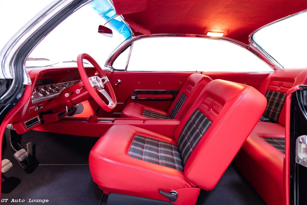 1961 Chevrolet Impala Bubbletop Restomod - Photo 52 - Rancho Cordova, CA 95742