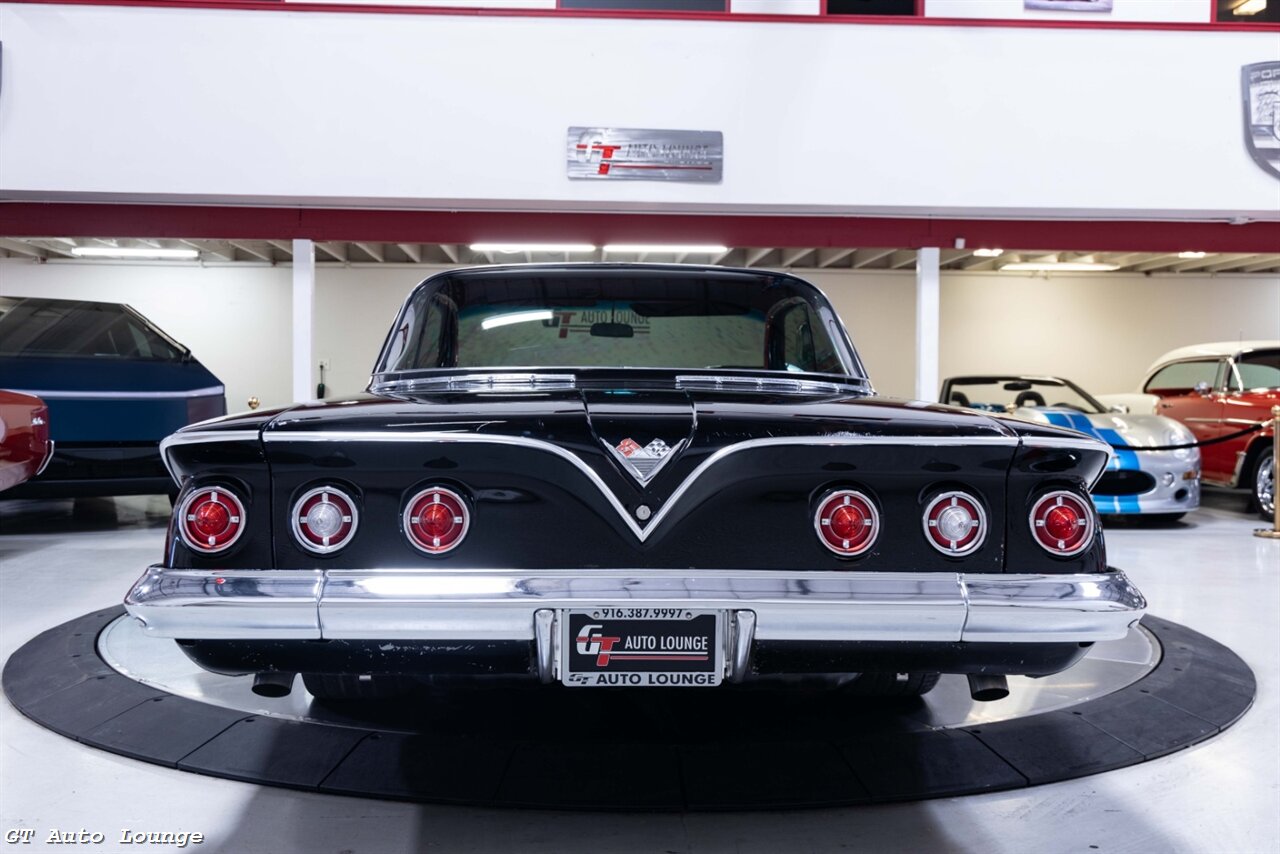 1961 Chevrolet Impala Bubbletop Restomod - Photo 6 - Rancho Cordova, CA 95742