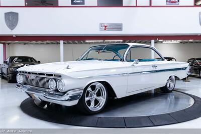 1961 Chevrolet Impala Bubble Top Restomod   - Photo 1 - Rancho Cordova, CA 95742