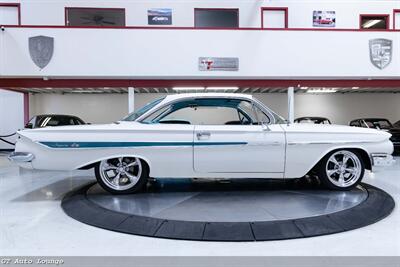 1961 Chevrolet Impala Bubble Top Restomod   - Photo 4 - Rancho Cordova, CA 95742