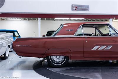 1963 Ford Thunderbird   - Photo 11 - Rancho Cordova, CA 95742