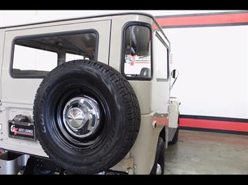 1970 Toyota Land Cruiser FJ40   - Photo 12 - Rancho Cordova, CA 95742