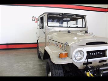 1970 Toyota Land Cruiser FJ40   - Photo 9 - Rancho Cordova, CA 95742