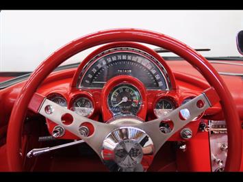 1962 Chevrolet Corvette   - Photo 33 - Rancho Cordova, CA 95742