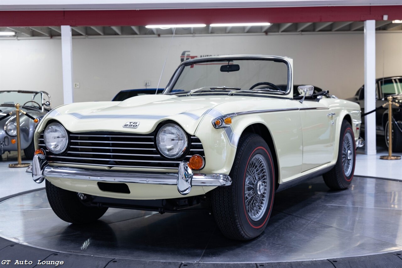 1968 Triumph TR250   - Photo 1 - Rancho Cordova, CA 95742