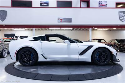 2019 Chevrolet Corvette ZR1   - Photo 4 - Rancho Cordova, CA 95742