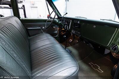 1972 Chevrolet Suburban   - Photo 22 - Rancho Cordova, CA 95742