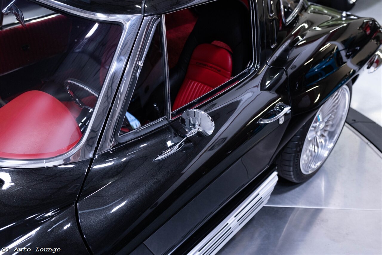 1963 Chevrolet Corvette Split Window Restomod - Photo 27 - Rancho Cordova, CA 95742