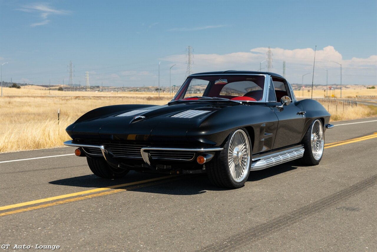 1963 Chevrolet Corvette Split Window Restomod - Photo 5 - Rancho Cordova, CA 95742