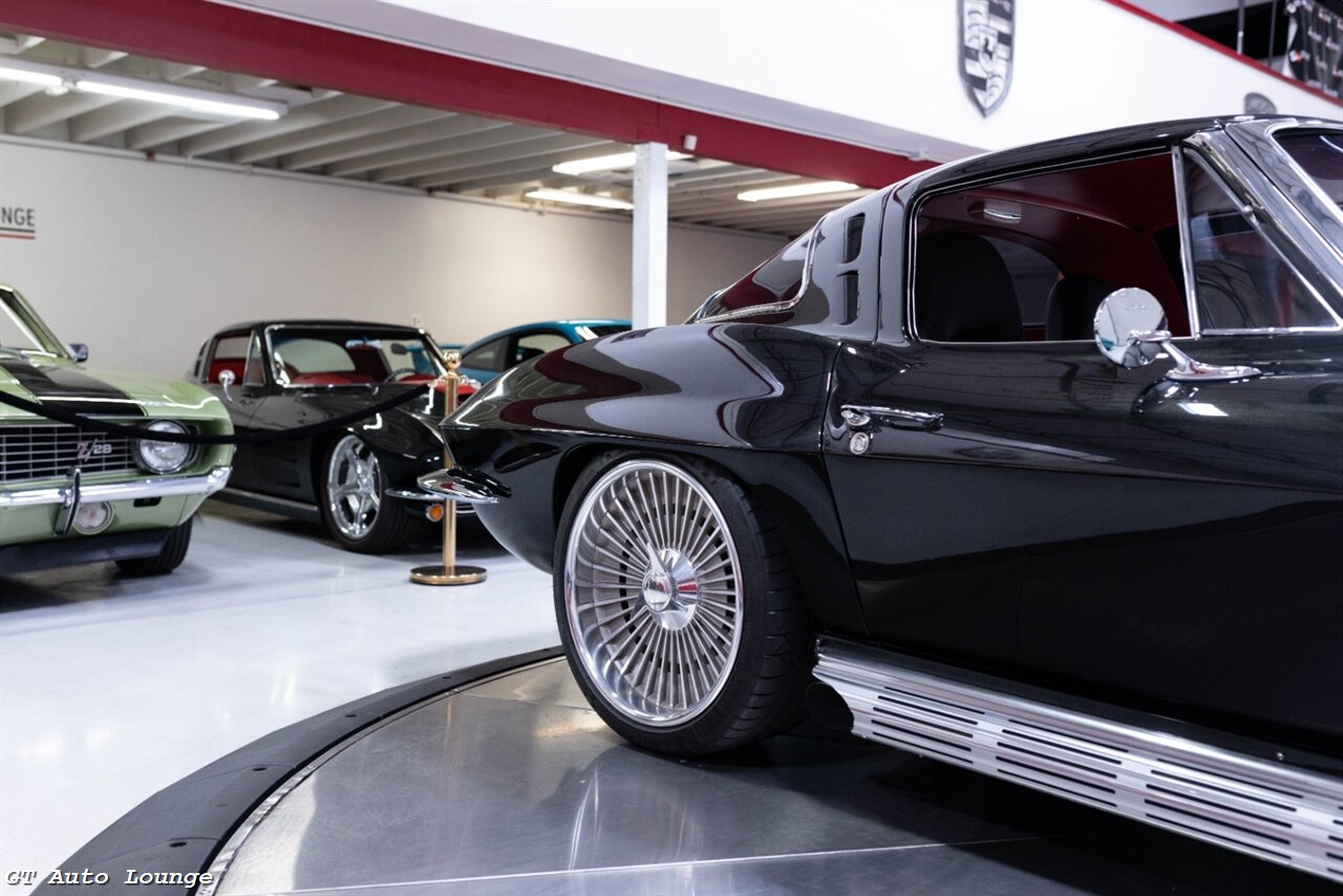1963 Chevrolet Corvette Split Window Restomod - Photo 31 - Rancho Cordova, CA 95742