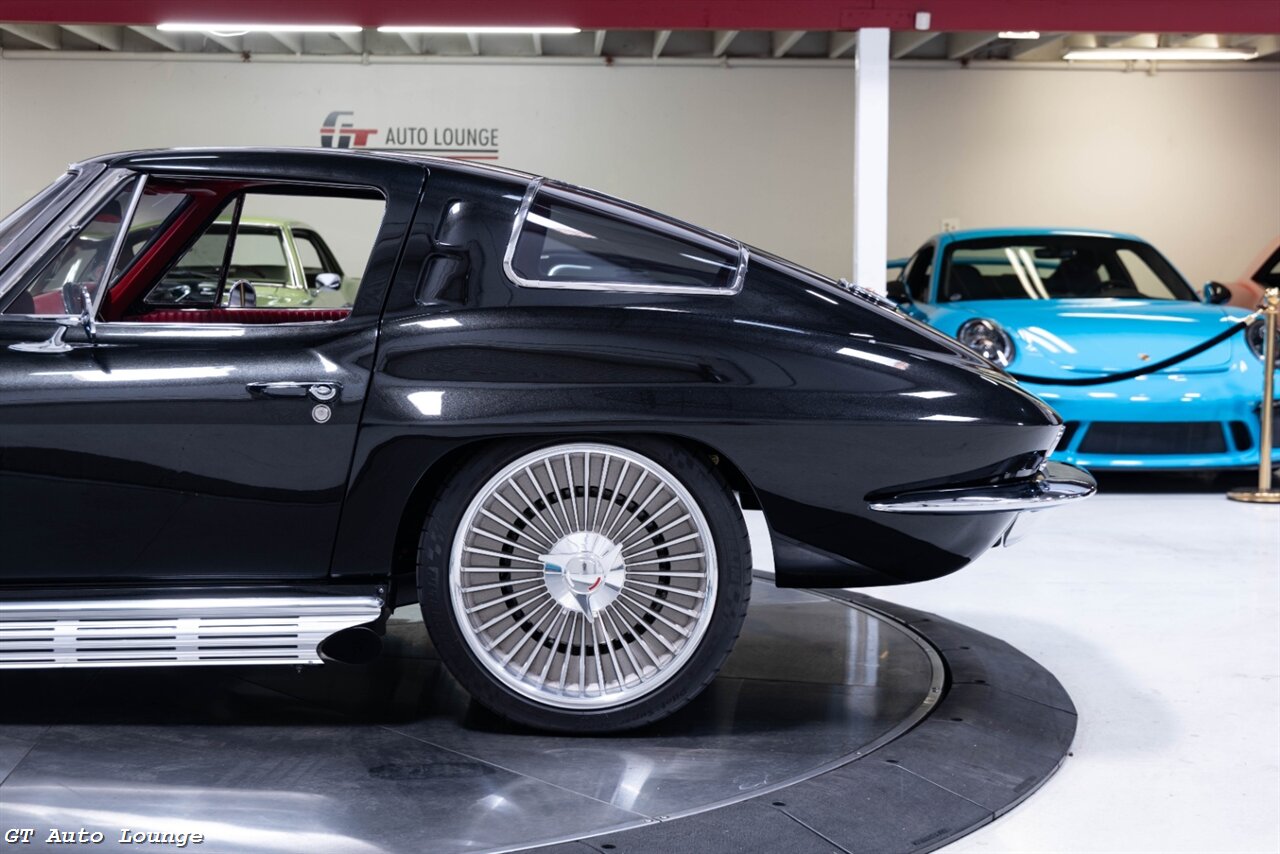 1963 Chevrolet Corvette Split Window Restomod - Photo 16 - Rancho Cordova, CA 95742