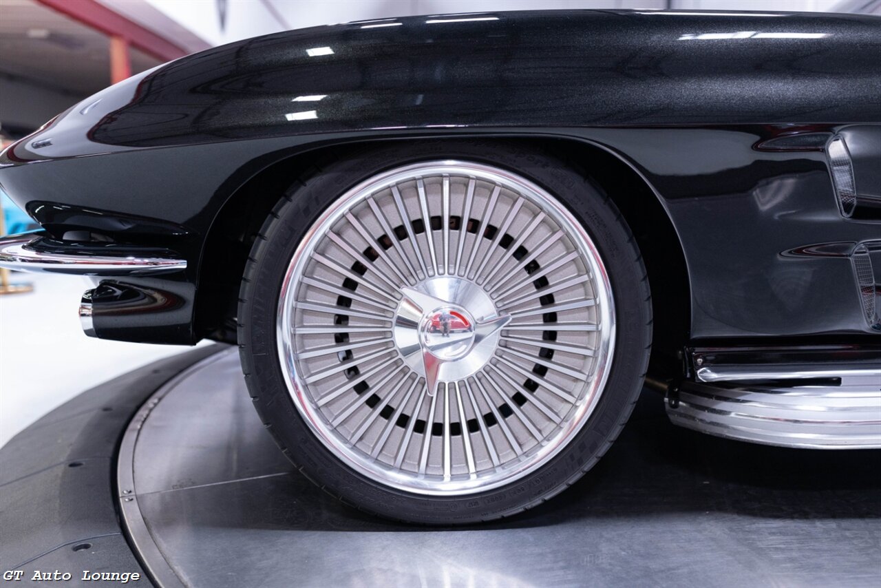 1963 Chevrolet Corvette Split Window Restomod - Photo 40 - Rancho Cordova, CA 95742