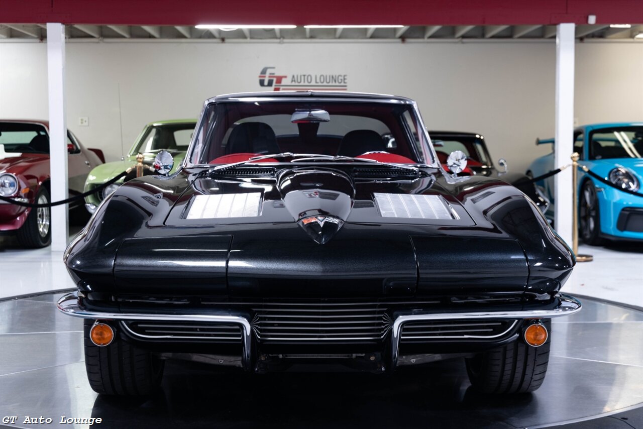 1963 Chevrolet Corvette Split Window Restomod - Photo 8 - Rancho Cordova, CA 95742