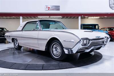 1962 Ford Thunderbird Hardtop   - Photo 3 - Rancho Cordova, CA 95742