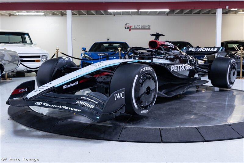 2024 Mercedes-Benz AMG F1 W15 E-Performance Replica  