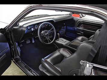 1971 Dodge Challenger Resto Mod   - Photo 38 - Rancho Cordova, CA 95742