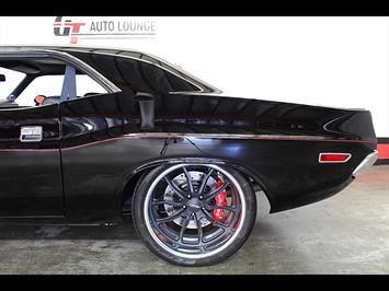 1971 Dodge Challenger Resto Mod   - Photo 16 - Rancho Cordova, CA 95742