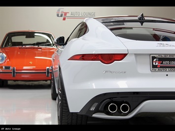 2016 Jaguar F-TYPE R   - Photo 11 - Rancho Cordova, CA 95742