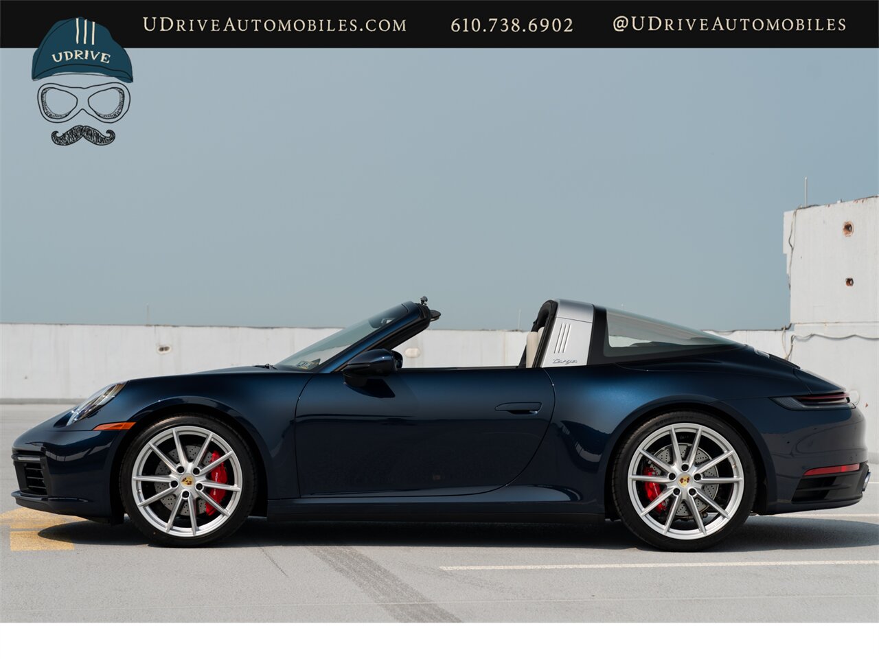 2021 Porsche 911 Targa 4S  992 Prem Sport Pkg 3k Miles Rear Axle Steering ACC - Photo 10 - West Chester, PA 19382