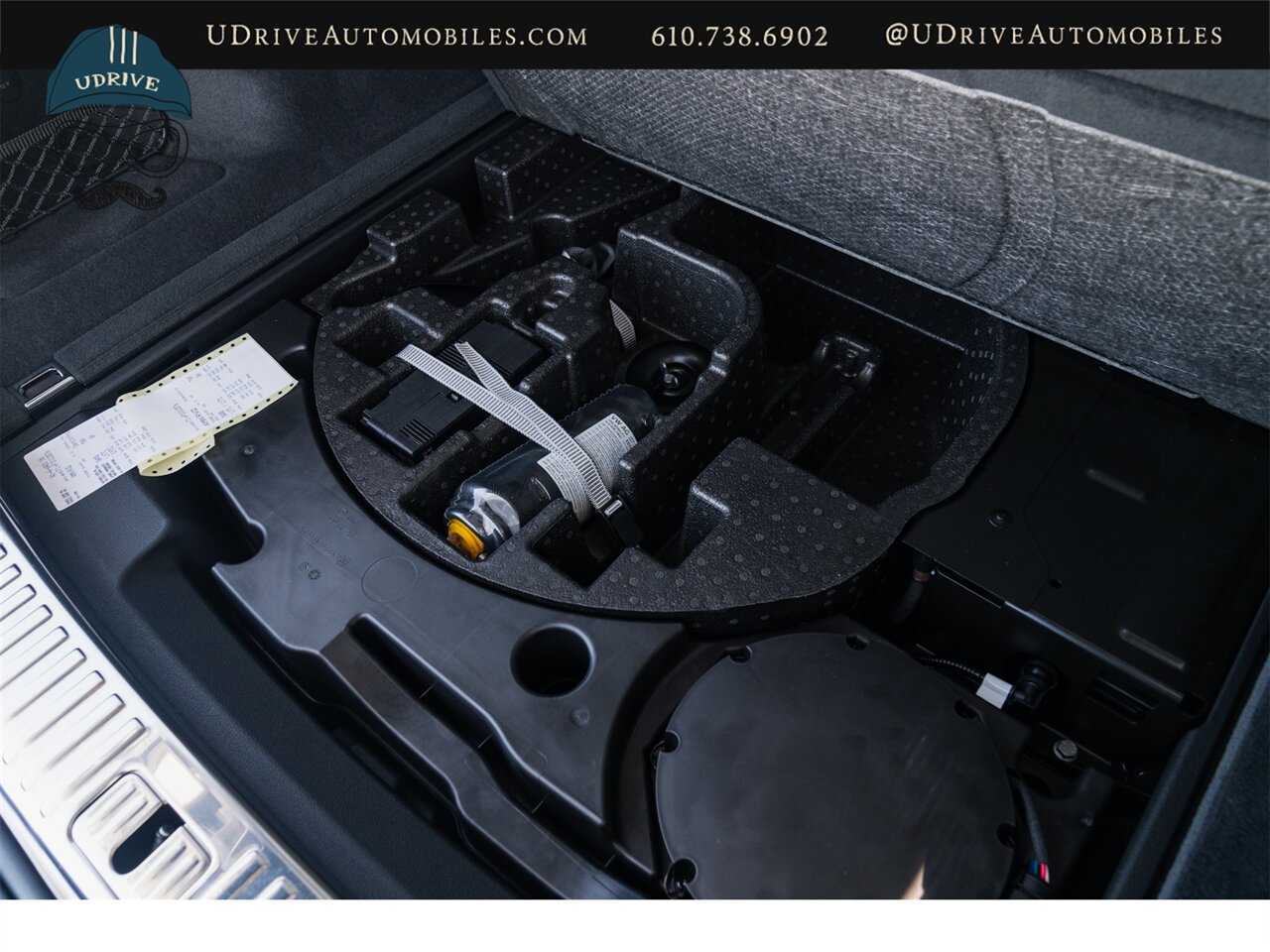 2023 Audi RS Q8 4.0T quattro  Nardo Gray Black Optic Package Warranty 4k Miles - Photo 43 - West Chester, PA 19382
