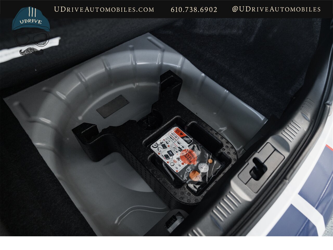 2016 Ford Mustang Shelby GT350R  1 Owner 200 Miles Blue Stripe with Red Accent Electronics Pkg - Photo 62 - West Chester, PA 19382