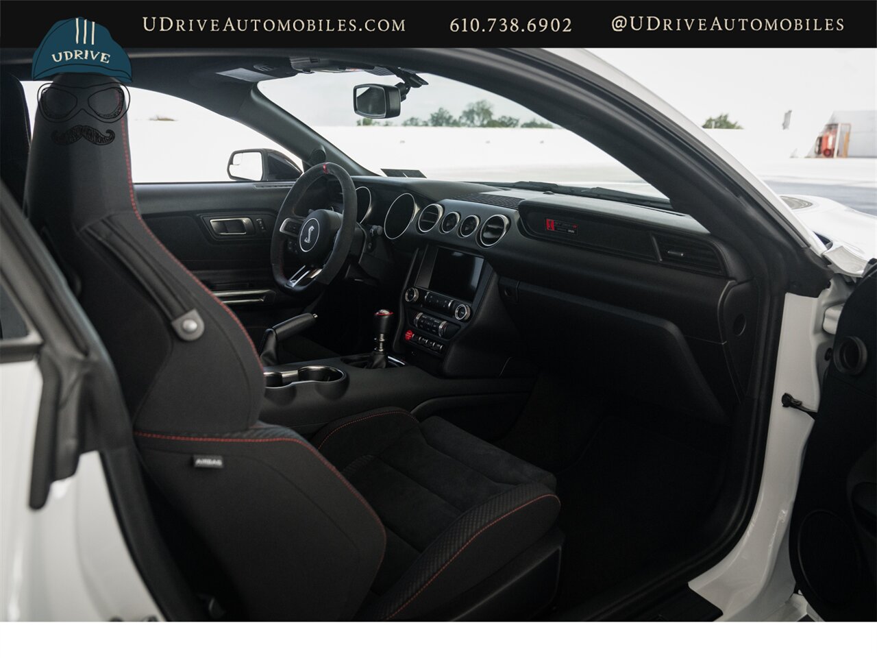 2016 Ford Mustang Shelby GT350R  1 Owner 200 Miles Blue Stripe with Red Accent Electronics Pkg - Photo 53 - West Chester, PA 19382