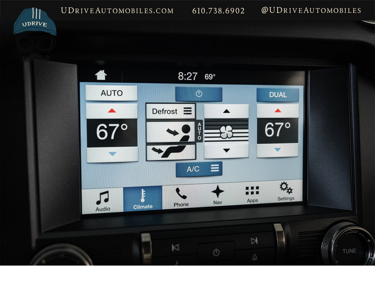 2016 Ford Mustang Shelby GT350R  1 Owner 200 Miles Blue Stripe with Red Accent Electronics Pkg - Photo 45 - West Chester, PA 19382